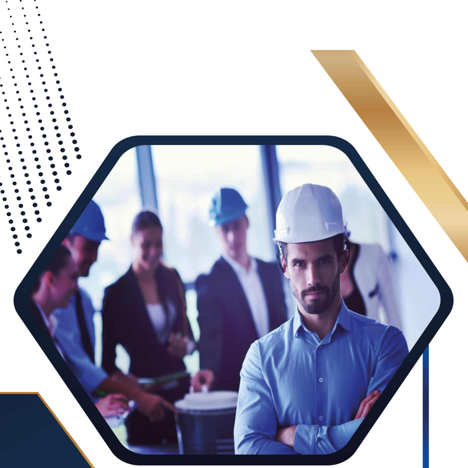 Equipe de engenharia reunida em uma consultoria técnica
